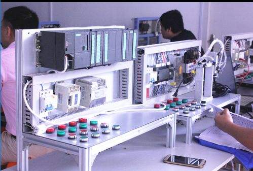 PLC培訓班培訓機構那里比較好？