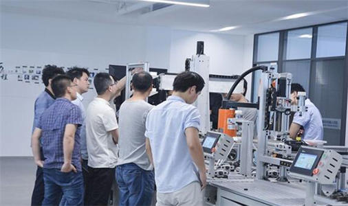 電工操作證-電氣設(shè)備怎么安全使用？